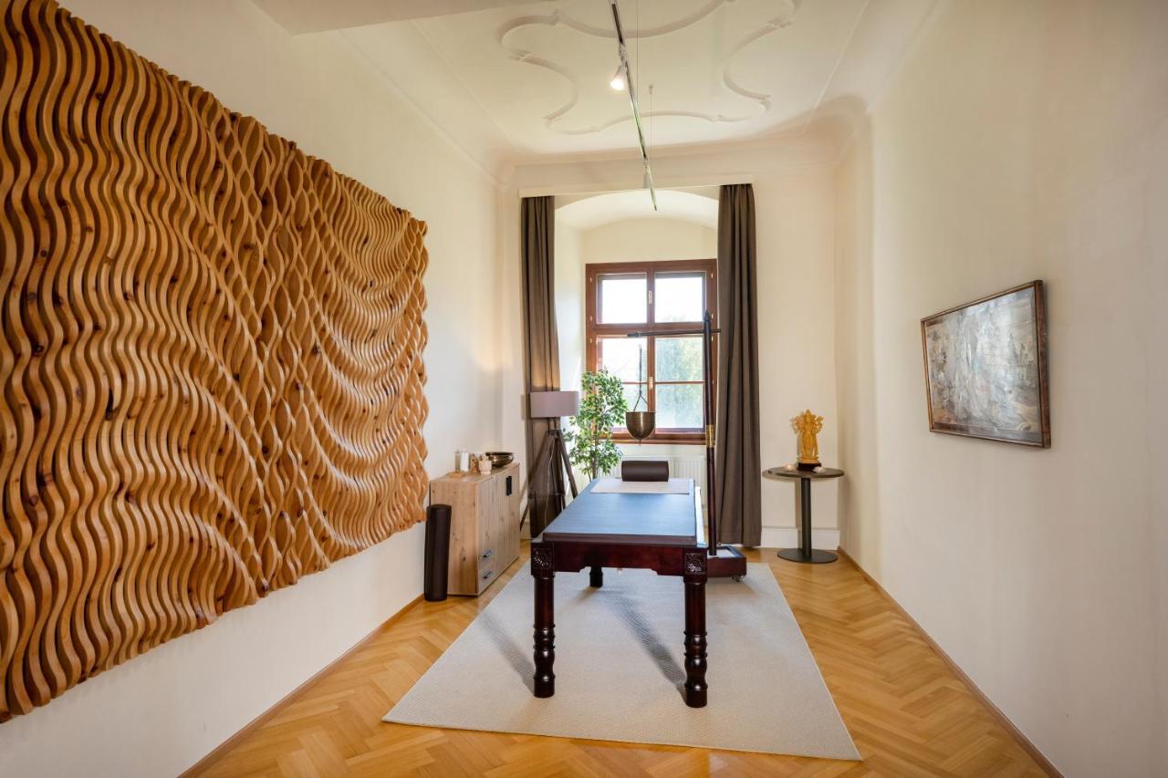 Jufa Hotel Stift Gurk Екстер'єр фото
