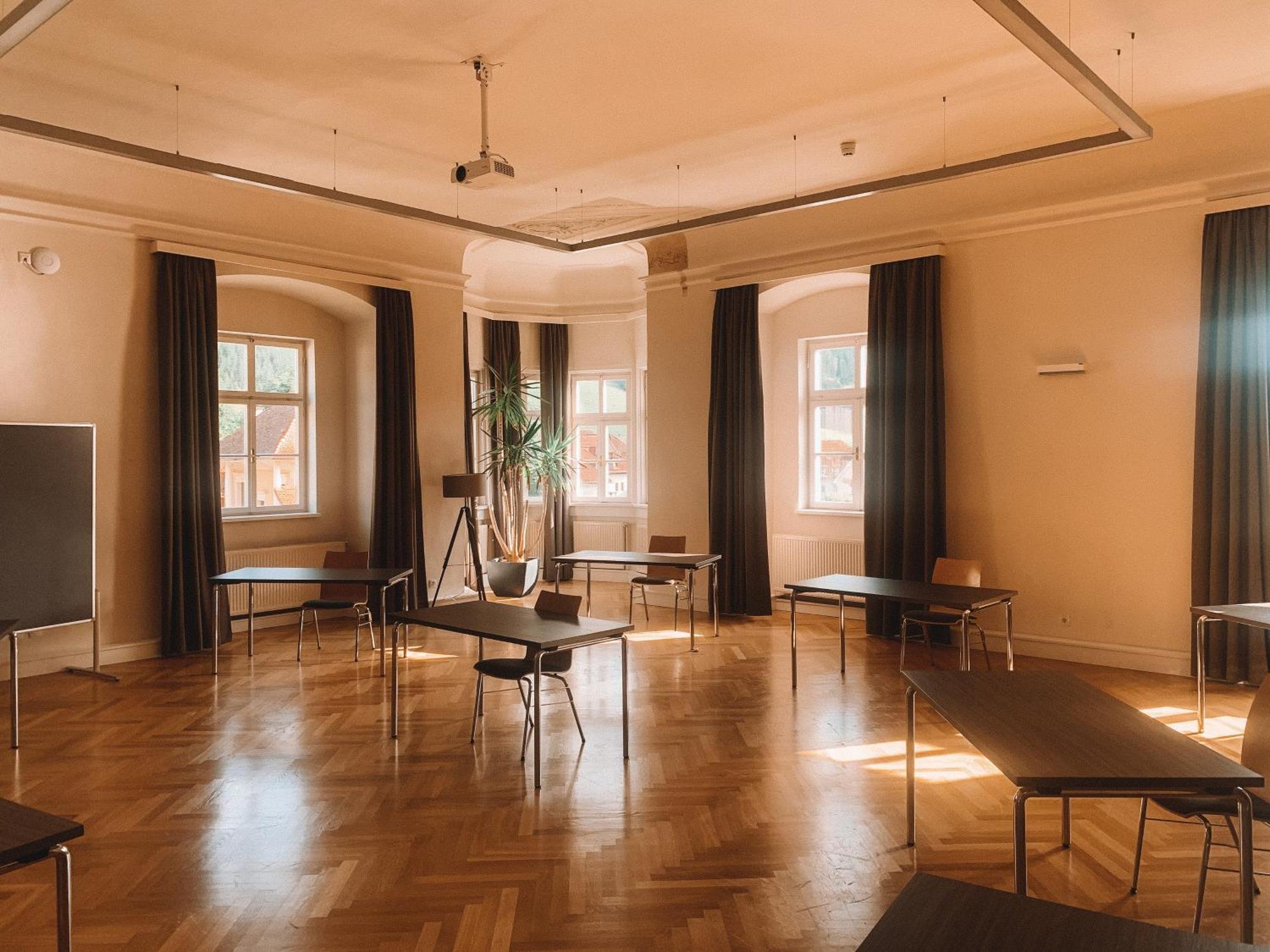 Jufa Hotel Stift Gurk Екстер'єр фото